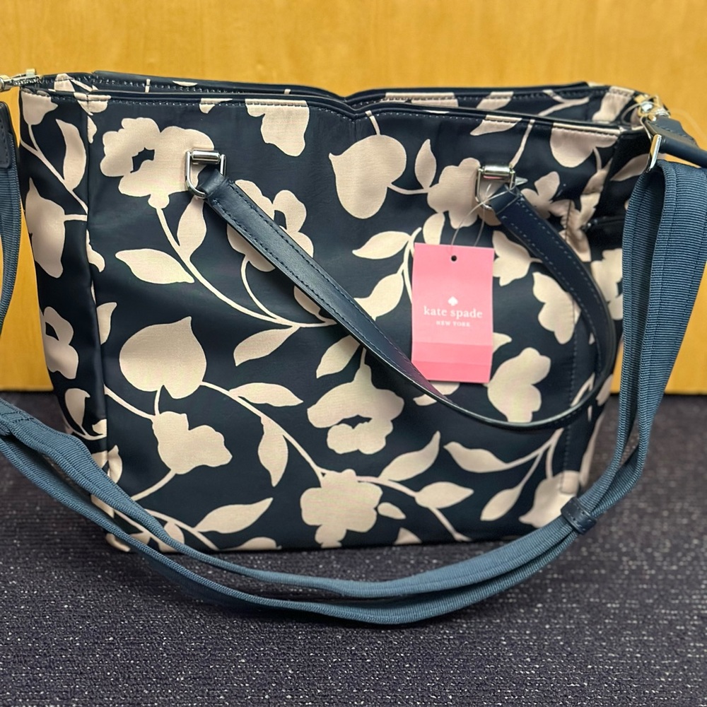 Kate Spade purse, New with Tags